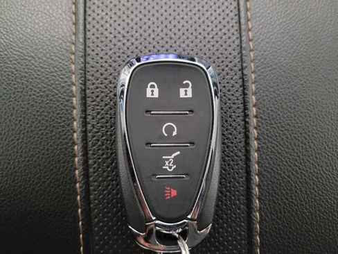 Used 2020 Chevrolet Traverse Premier w/ Redline Edition image 32