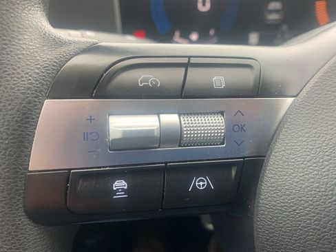 Certified 2025 Hyundai Tucson SEL image 18