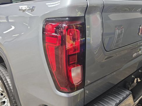 Used 2024 GMC Sierra 1500 SLE AWD/4WD image 34
