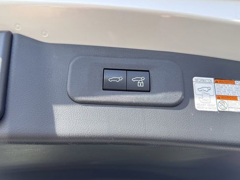 Used 2022 Lexus NX 250 FWD image 39