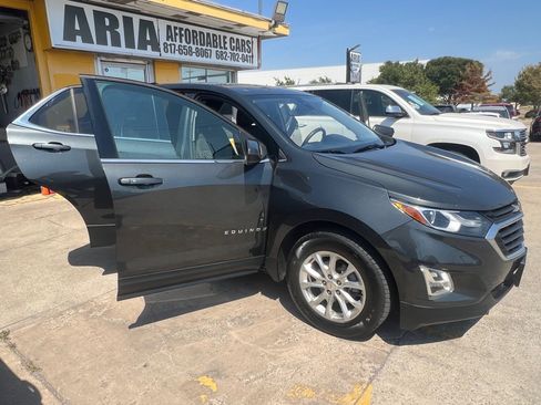 Used 2020 Chevrolet Equinox LT FWD image 1