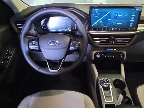 New 2025 Ford Escape Active w/ Tech Pack #1 image 16