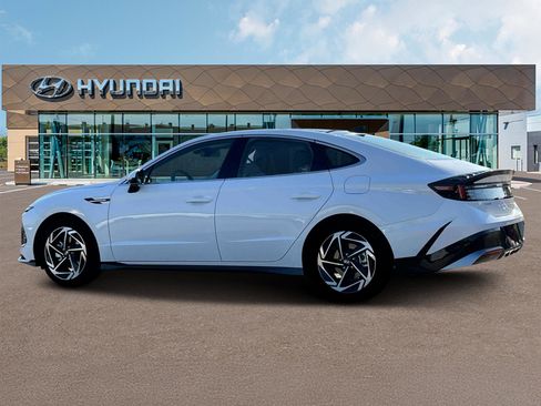 New 2025 Hyundai Sonata SEL image 4