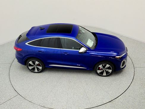 New 2026 Audi SQ5 Premium Plus AWD/4WD image 19