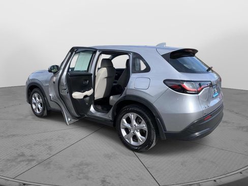 Used 2023 Honda HR-V LX image 36