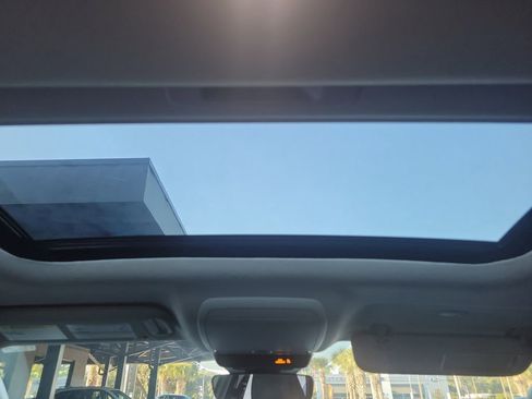 Certified 2024 MAZDA CX-30 AWD 2.5 S w/ Preferred Package image 19