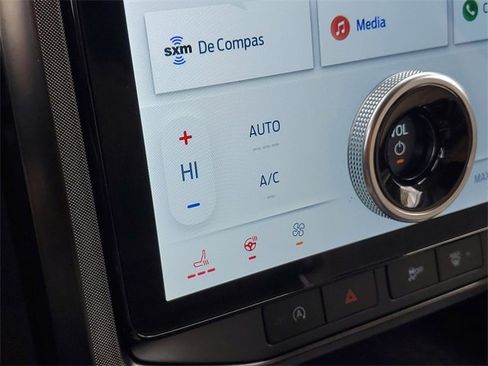 Certified 2022 Ford Expedition Platinum image 26