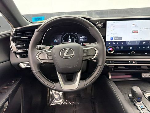 Used 2025 Lexus RX 350 w/ Convenience Package AWD/4WD image 9