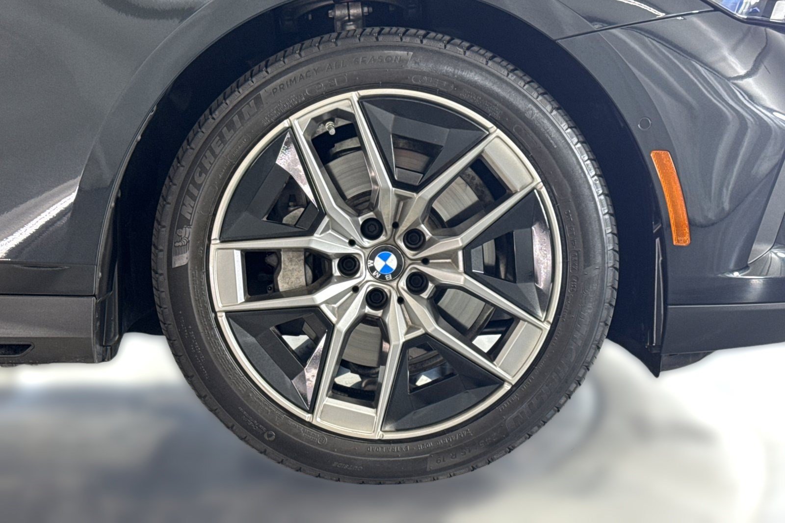 Used 2026 BMW 530i w/ Premium Package RWD image 12