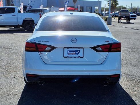 Used 2023 Chevrolet Colorado LT w/ LT Convenience Package image 24