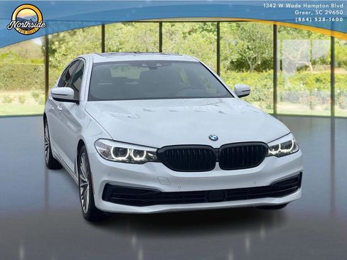 Used 2020 BMW 540i w/ Premium Package RWD image 4