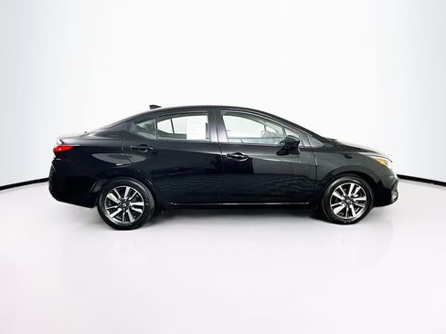 Used 2025 Nissan Versa SV FWD image 10
