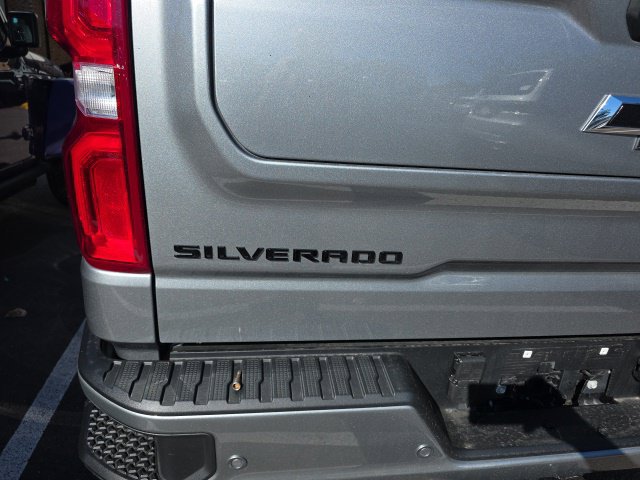Used 2026 Chevrolet Silverado 1500 High Country w/ Technology Package AWD/4WD image 12