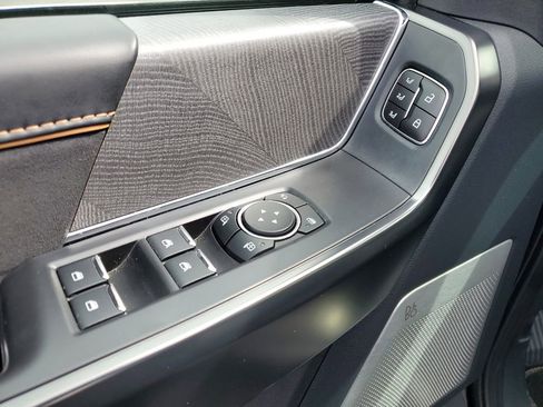 Used 2023 Ford F150 Platinum w/ Equipment Group 701A High image 27