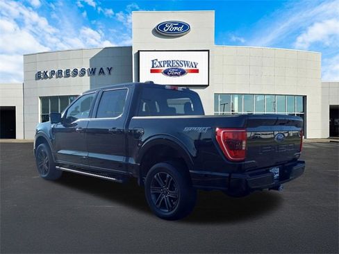 Used 2022 Ford F150 XLT w/ Equipment Group 302A High image 8