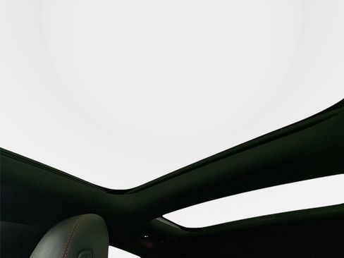 Certified 2023 Mercedes-Benz GLA 250 4MATIC image 27