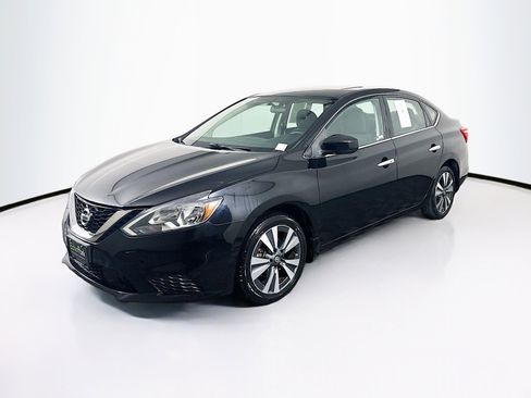 Used 2019 Nissan Sentra SV w/ Special Edition Package image 3
