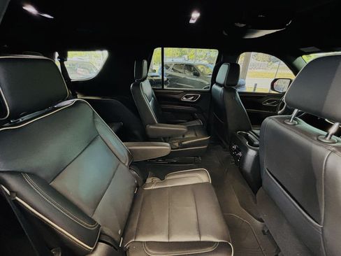 Used 2021 Chevrolet Tahoe Premier AWD/4WD image 40