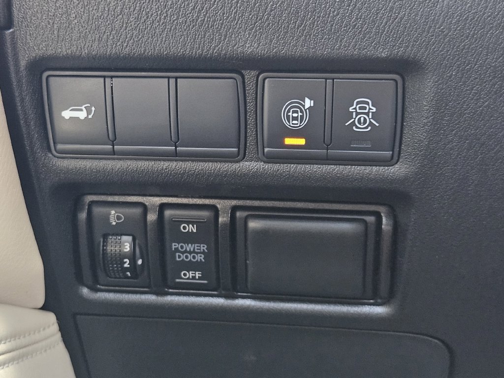 Used 2019 Nissan Armada SL w/ Premium Package RWD image 24