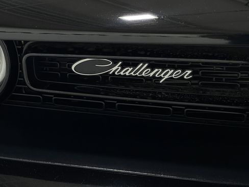 Used 2020 Dodge Challenger R/T Scat Pack w/ Dynamics Package image 40