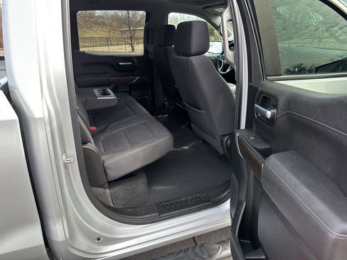 Used 2021 Chevrolet Silverado 1500 LT Trail Boss AWD/4WD image 19