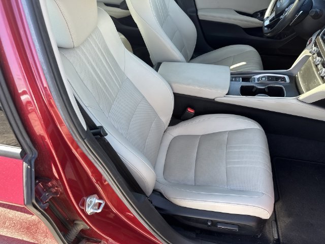 Used 2021 Honda Accord Touring image 35