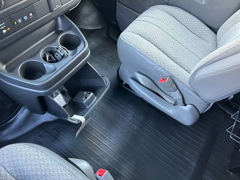 New 2025 GMC Savana 2500 w/ Driver Convenience Package RWD image 18