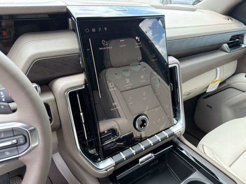 New 2026 GMC Yukon Denali w/ Denali Reserve Package image 33