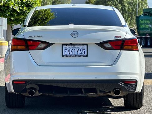 Used 2024 Nissan Altima 2.5 SR FWD image 5