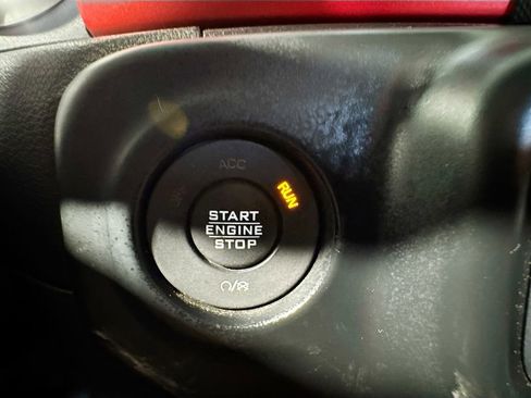 Used 2018 Jeep Wrangler Unlimited Rubicon AWD/4WD image 19