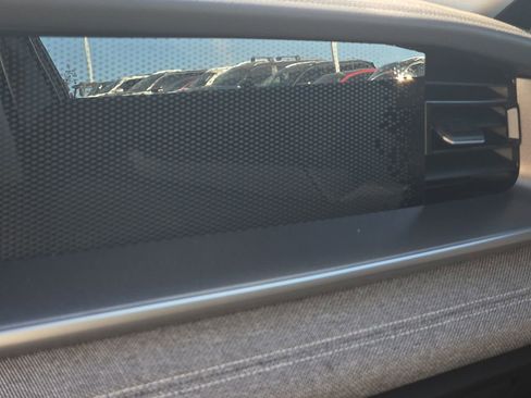 New 2026 Volkswagen Tiguan S image 21