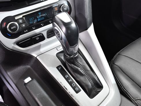 Used 2014 Ford Focus SE w/ Equipment Group 201A image 31