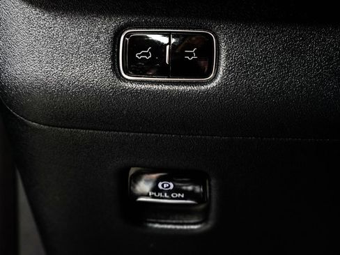 Used 2025 Lincoln Navigator Reserve AWD/4WD image 44