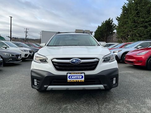Certified 2022 Subaru Outback Limited image 2
