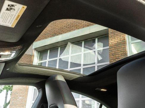 Used 2022 Mercedes-Benz CLA 45 AMG 4MATIC image 10