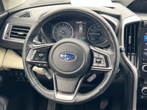 Used 2022 Subaru Ascent Limited w/ Technology Package AWD/4WD image 8