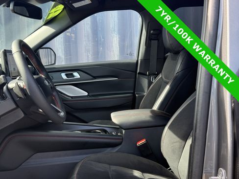 Used 2025 Ford Explorer ST w/ Sun And Sound Package AWD/4WD image 22