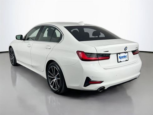 Used 2020 BMW 330i xDrive Sedan w/ Convenience Package AWD/4WD image 4