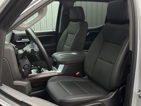 Used 2022 GMC Sierra 1500 SLT w/ SLT Convenience Package AWD/4WD image 34