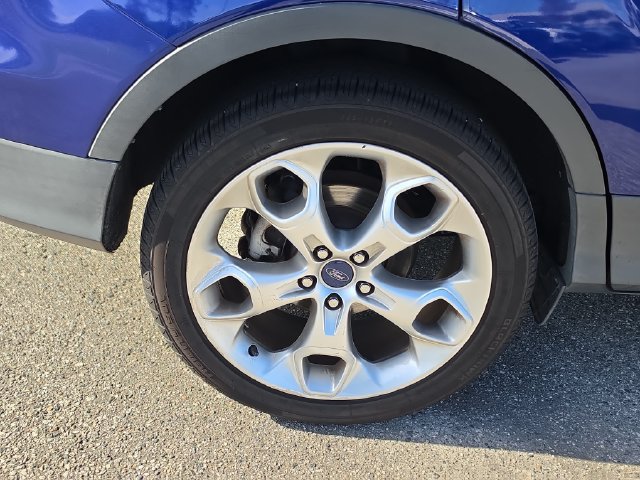Used 2015 Ford Escape Titanium w/ Equipment Group 301A FWD image 5