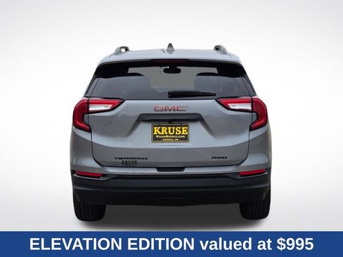 Used 2023 GMC Terrain SLE w/ Driver Convenience Package AWD/4WD image 5