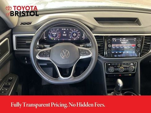 Used 2023 Volkswagen Atlas SE AWD/4WD image 10