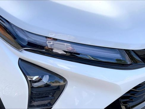 Used 2025 Chevrolet Trax ACTIV w/ Driver Confidence Package image 26