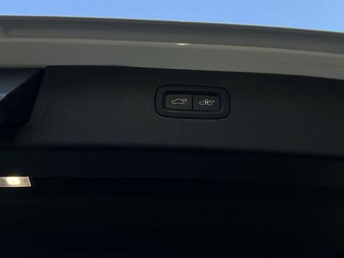 Used 2019 Volvo XC90 T5 Momentum AWD/4WD image 50
