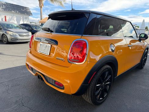 Used 2014 MINI Cooper S image 9