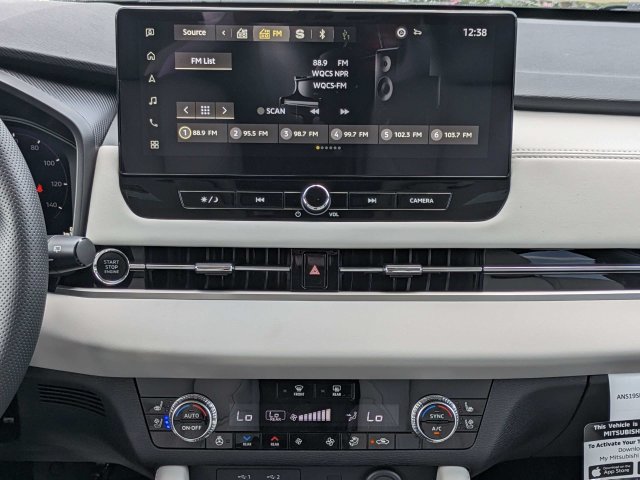 New 2026 Mitsubishi Outlander SEL FWD image 18