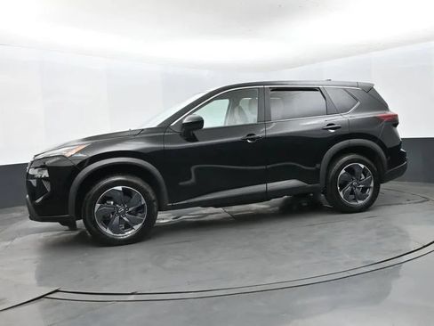 Used 2025 Nissan Rogue SV FWD image 5