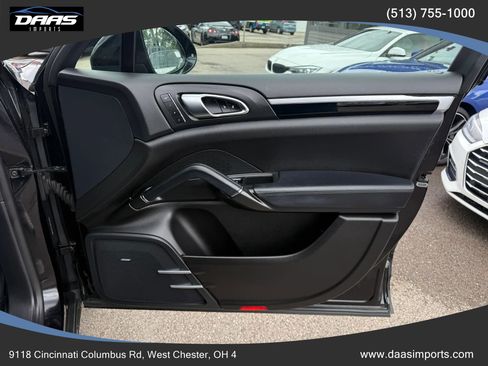 Used 2015 Porsche Cayenne S AWD/4WD image 47