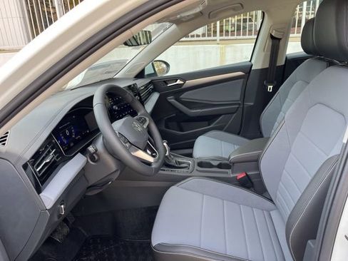 New 2026 Volkswagen Jetta SE image 7