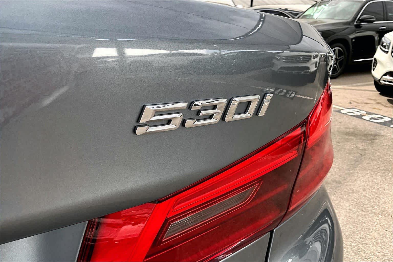 Used 2019 BMW 530i w/ Convenience Package RWD image 10